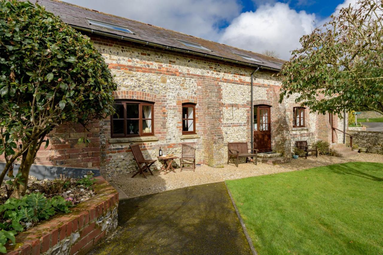 Luccombe Farm Holiday Cottages Milton Abbas Bagian luar foto