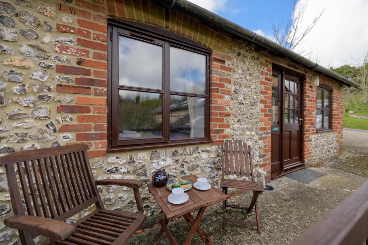 Luccombe Farm Holiday Cottages Milton Abbas Bagian luar foto