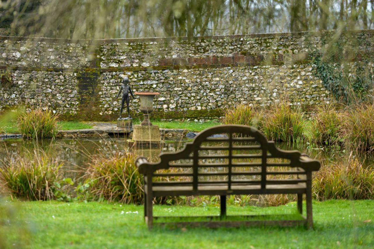 Luccombe Farm Holiday Cottages Milton Abbas Bagian luar foto